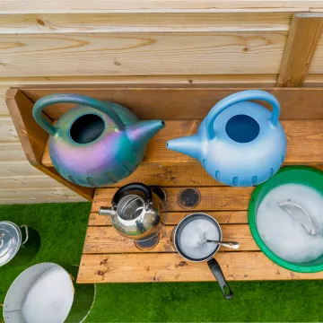 Cocoon Childcare – Outdoor Closeup